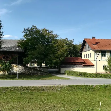 Apartma 5